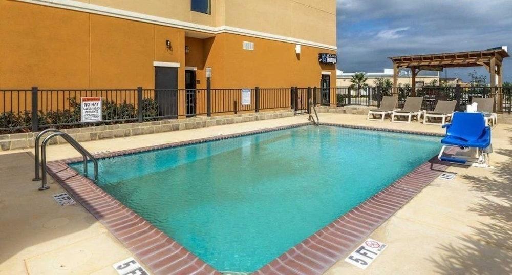 Comfort Suites Cotulla Near I-35 Exteriör bild