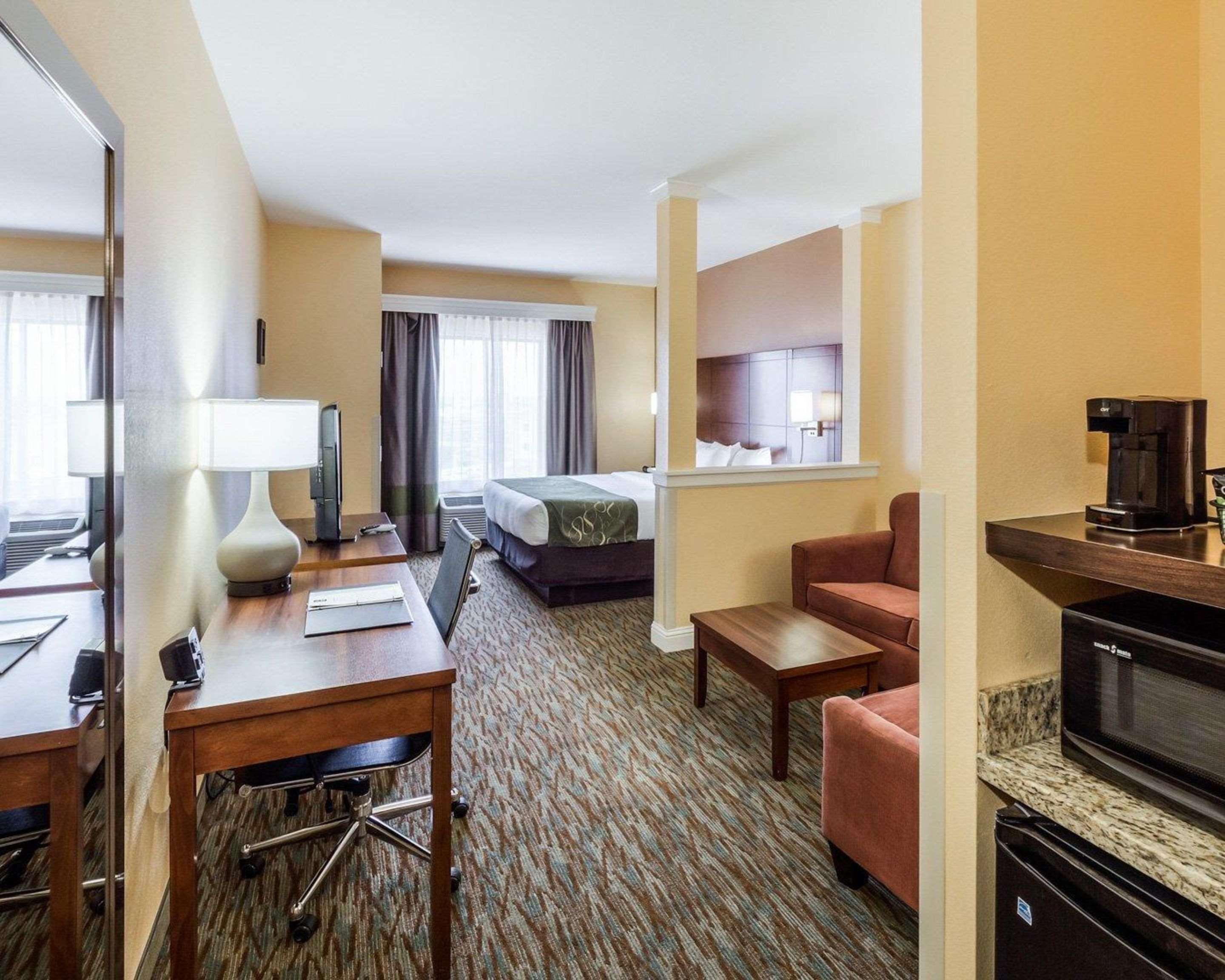 Comfort Suites Cotulla Near I-35 Exteriör bild