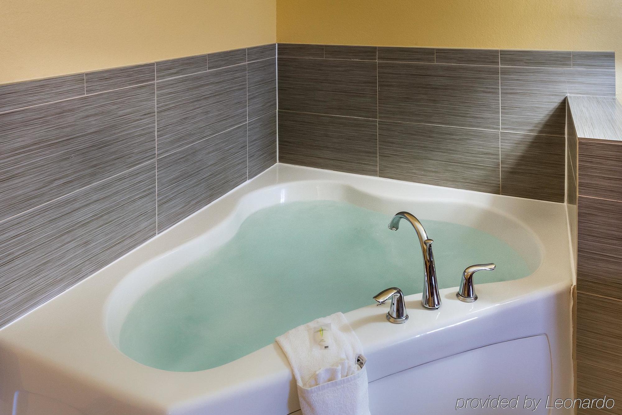 Comfort Suites Cotulla Near I-35 Exteriör bild